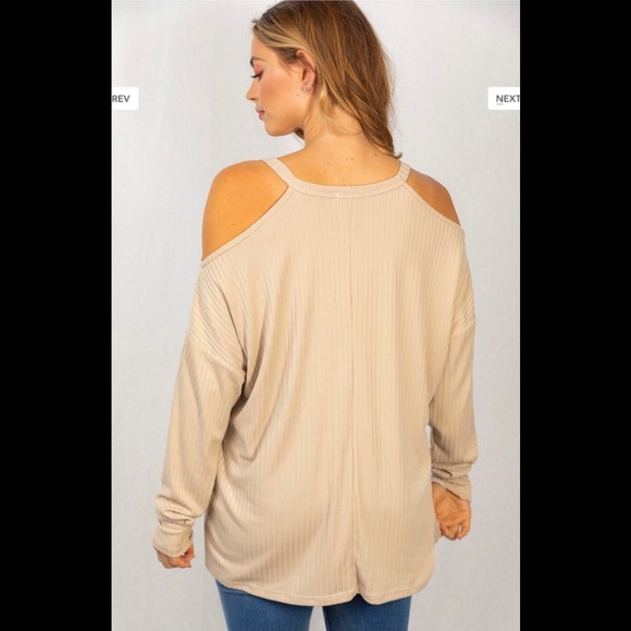 White Birch Cold Shoulder V-Neck Long Sleeve Ribbed Knit Top - Picture 2 of 6